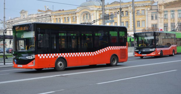 В Харькове на автобусный маршрут №241э вышли «Карсаны»
